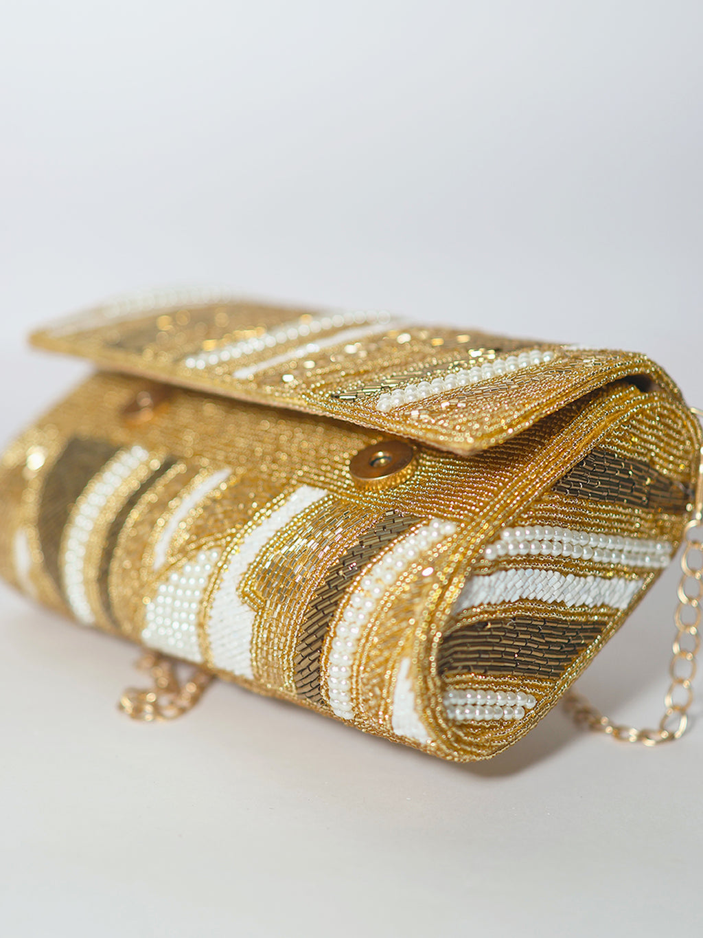 Golden river clutch