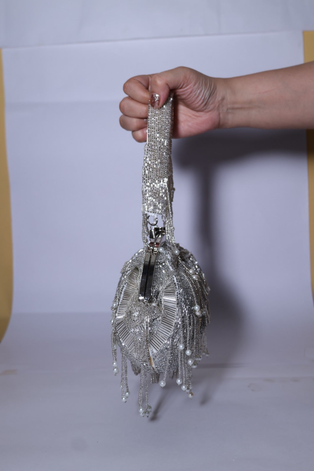 Sliver Crystal Cascade clutch