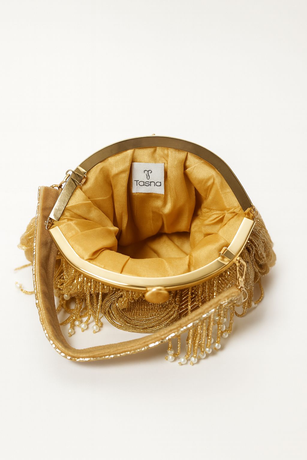 Peral Tassel Clutch
