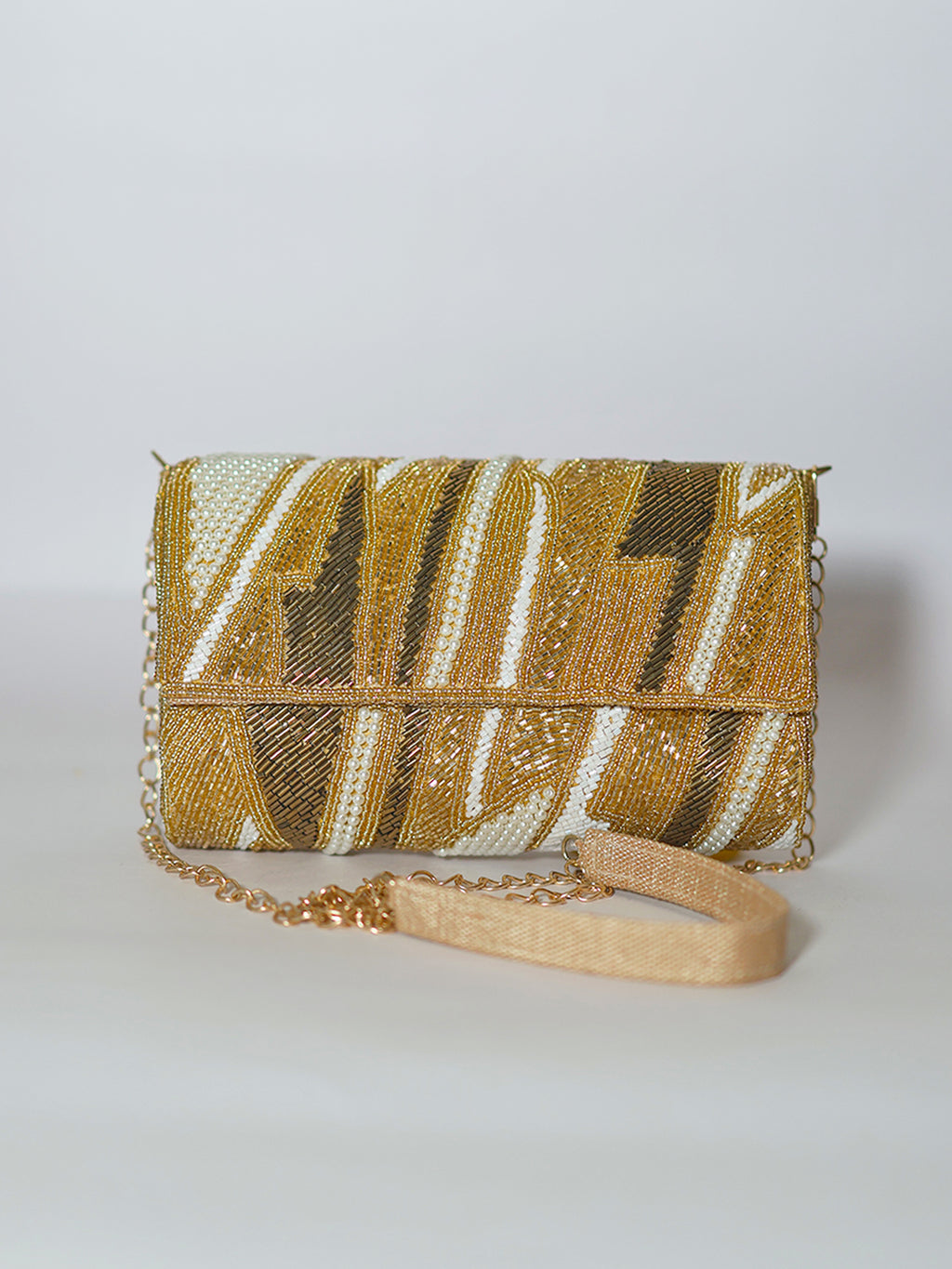 Golden river clutch