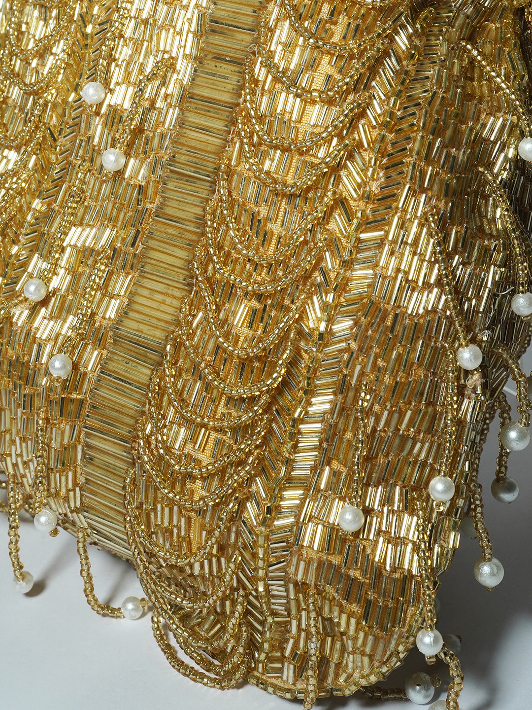 Zarina Pearl Potli