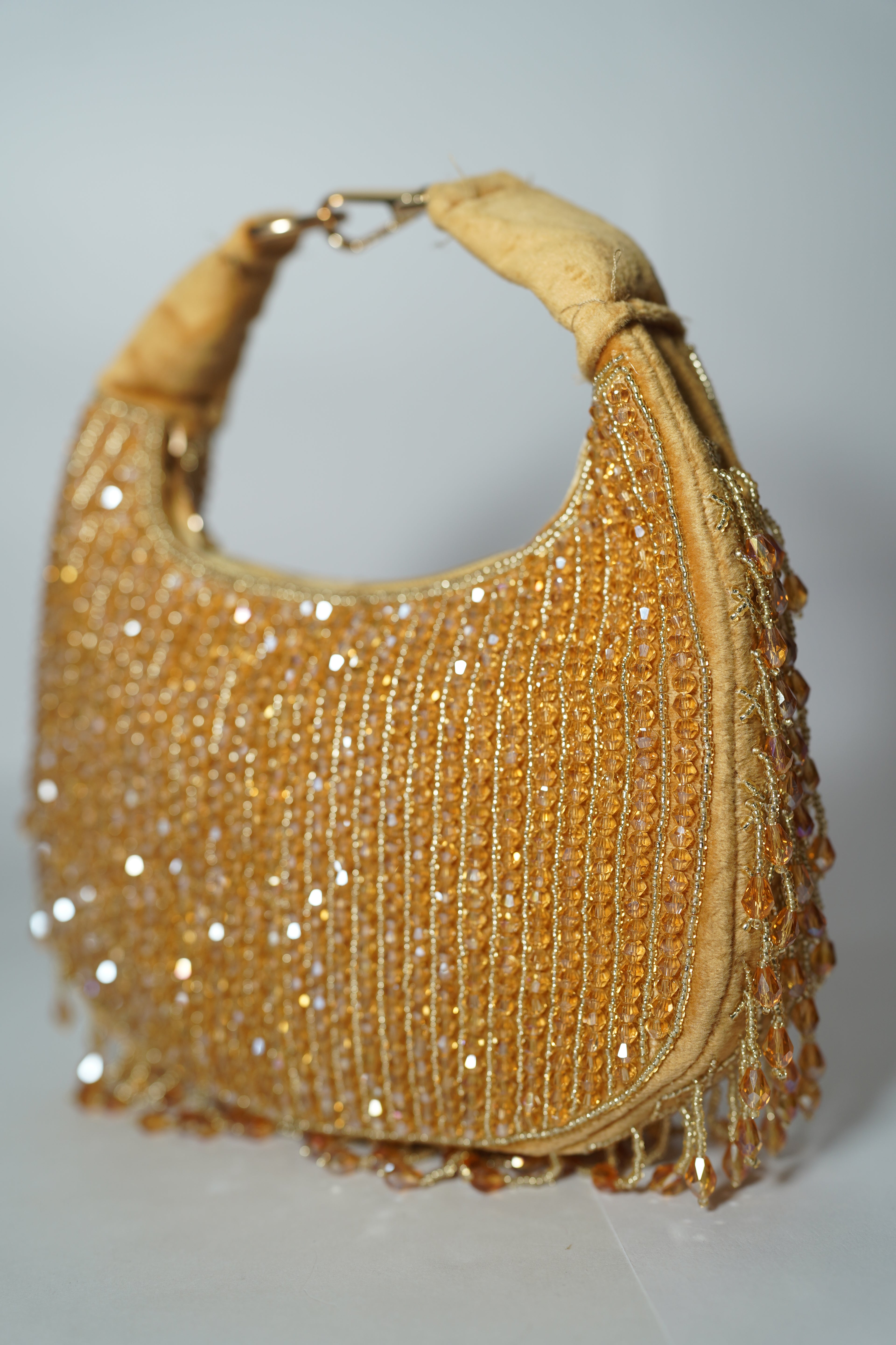 Golden fringe Hobo