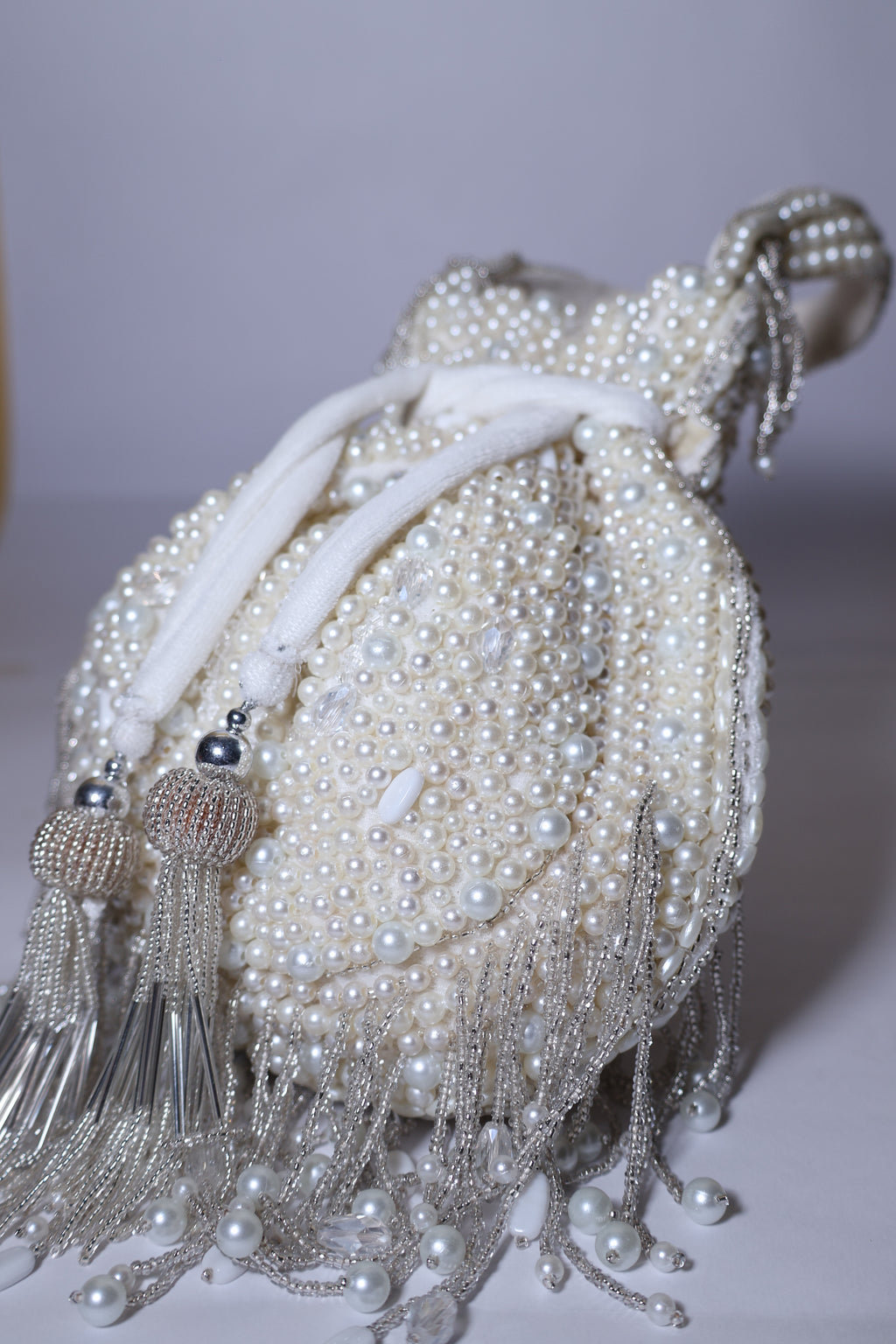 Ivory Peral Potil Bag
